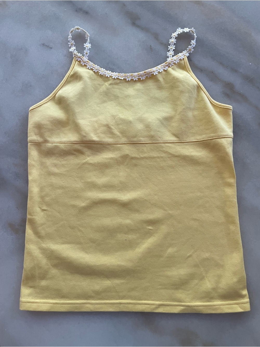 Y2K Yellow Daisy-Trim Spaghetti Strap Tank size S